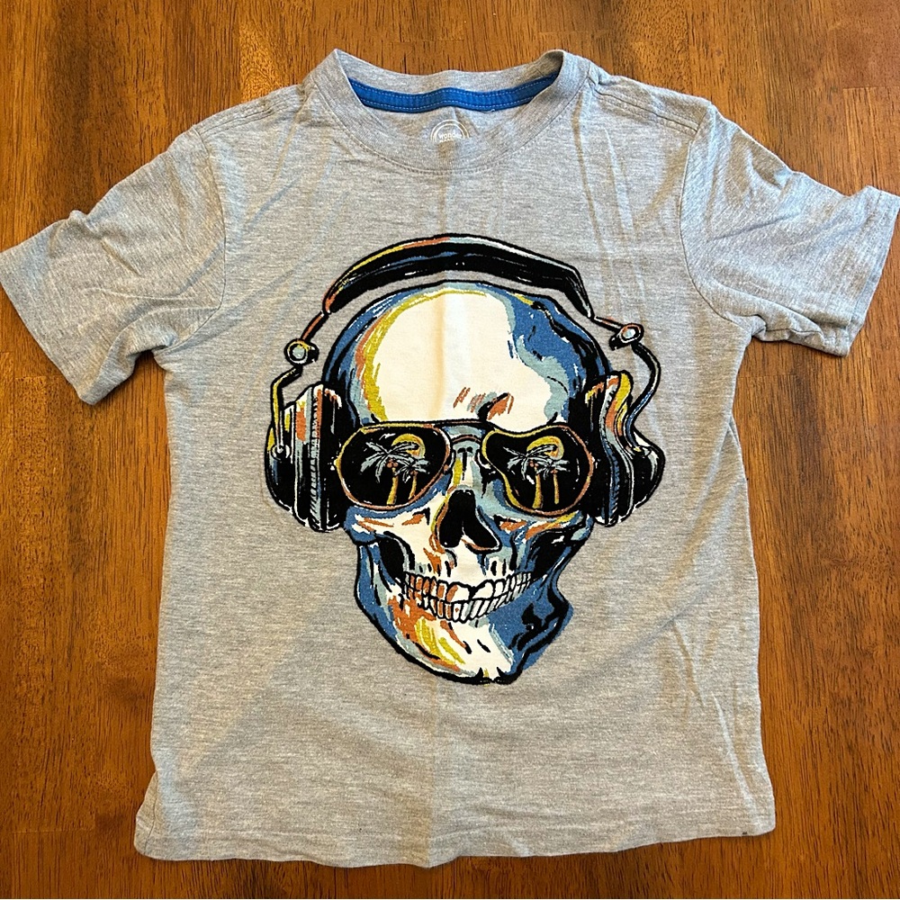 Skull Headphones Graphic Tee | Boys XS (4/5) | Tropical Summer Skull